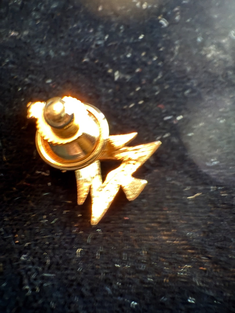 Gold Toned Small Christmas Tree Pin Brooch