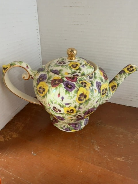 Chintz tea pot