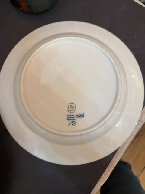 Vtg Pr Copenhagen plates