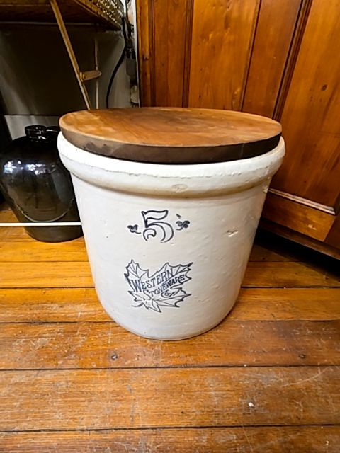 5 Gallon Western/top