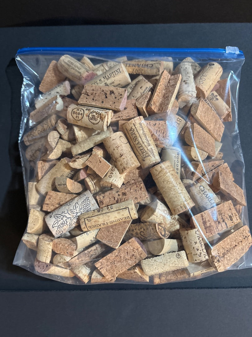 Lot - Wine Cork Pieces