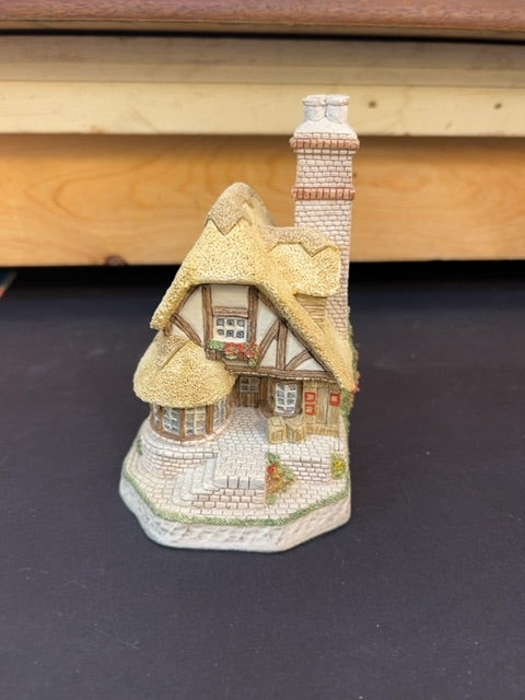 David winter cottages Audrey’s tea room