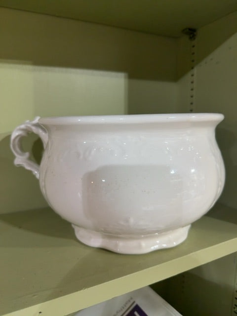 Chamber pot
