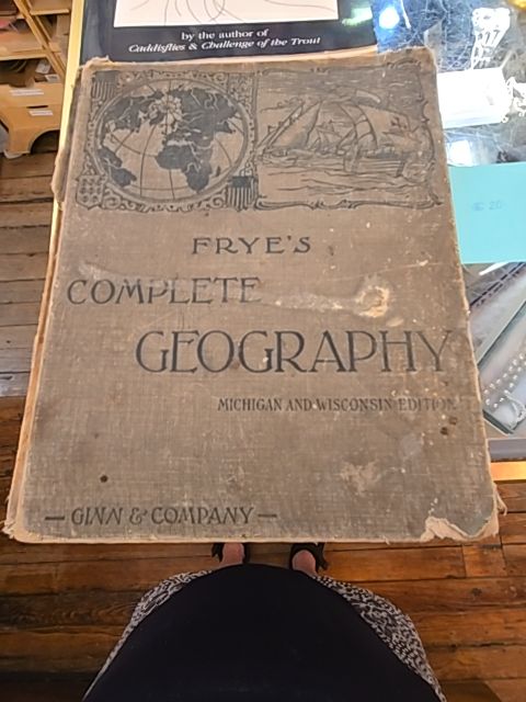 Frye's Complete Geography