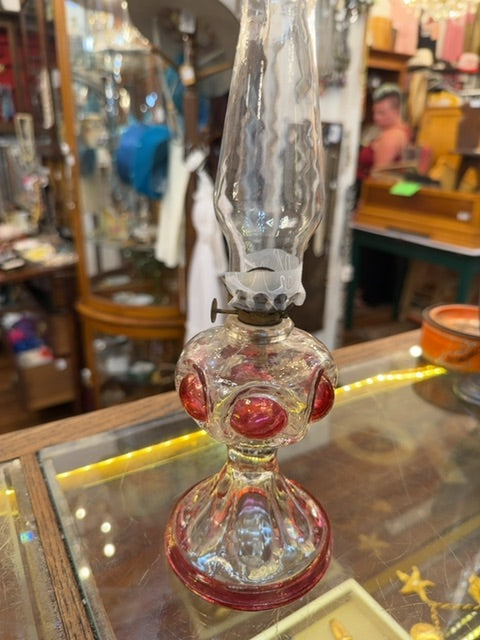 Vtg ruby bullseye oil lamp