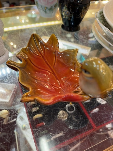 Leaf dish