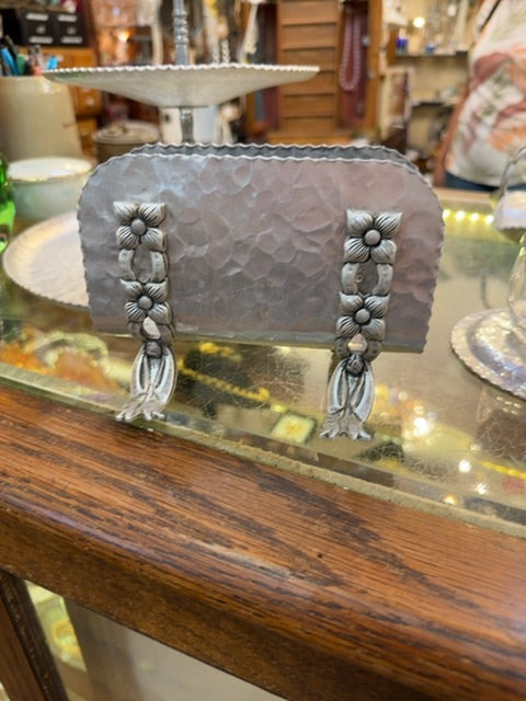 Napkin holder