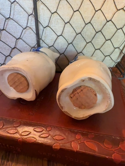 Blue Smiley Pigs Shawnee Salt & Pepper Shakers