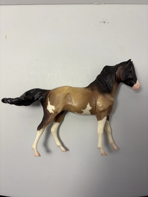 Breyer Reeves Desert Rose Dun Pinto Wild Mustang
