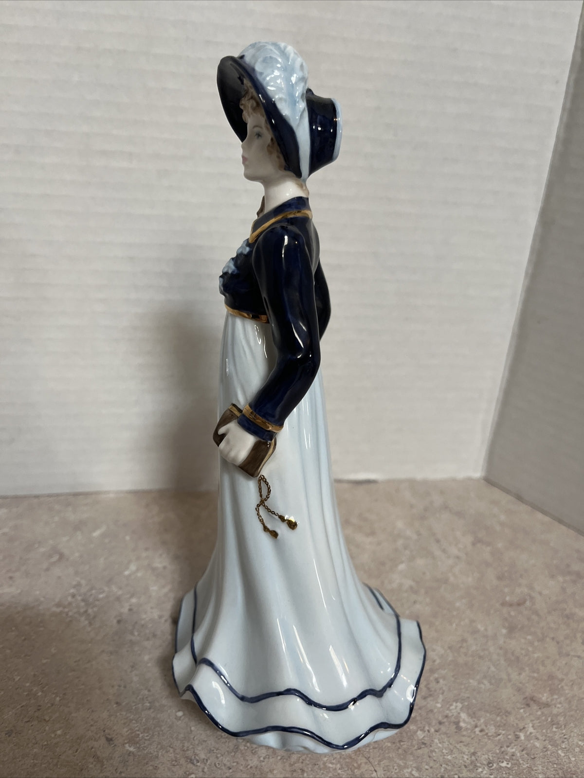 Coalport Bone China Limited Edition "Anne" Past Times Figurine #784