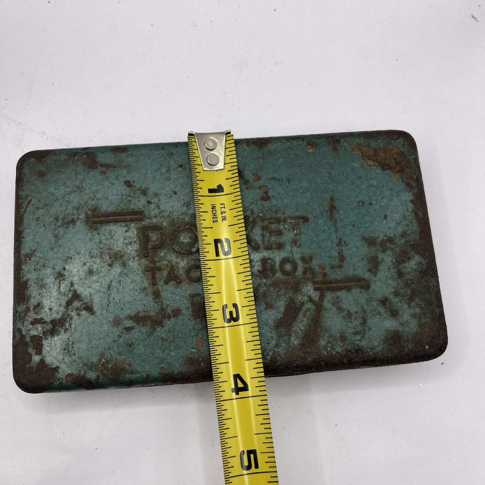 Vintage Pocket Tackle Box Fly Fishing Empty Green Metal 1940's