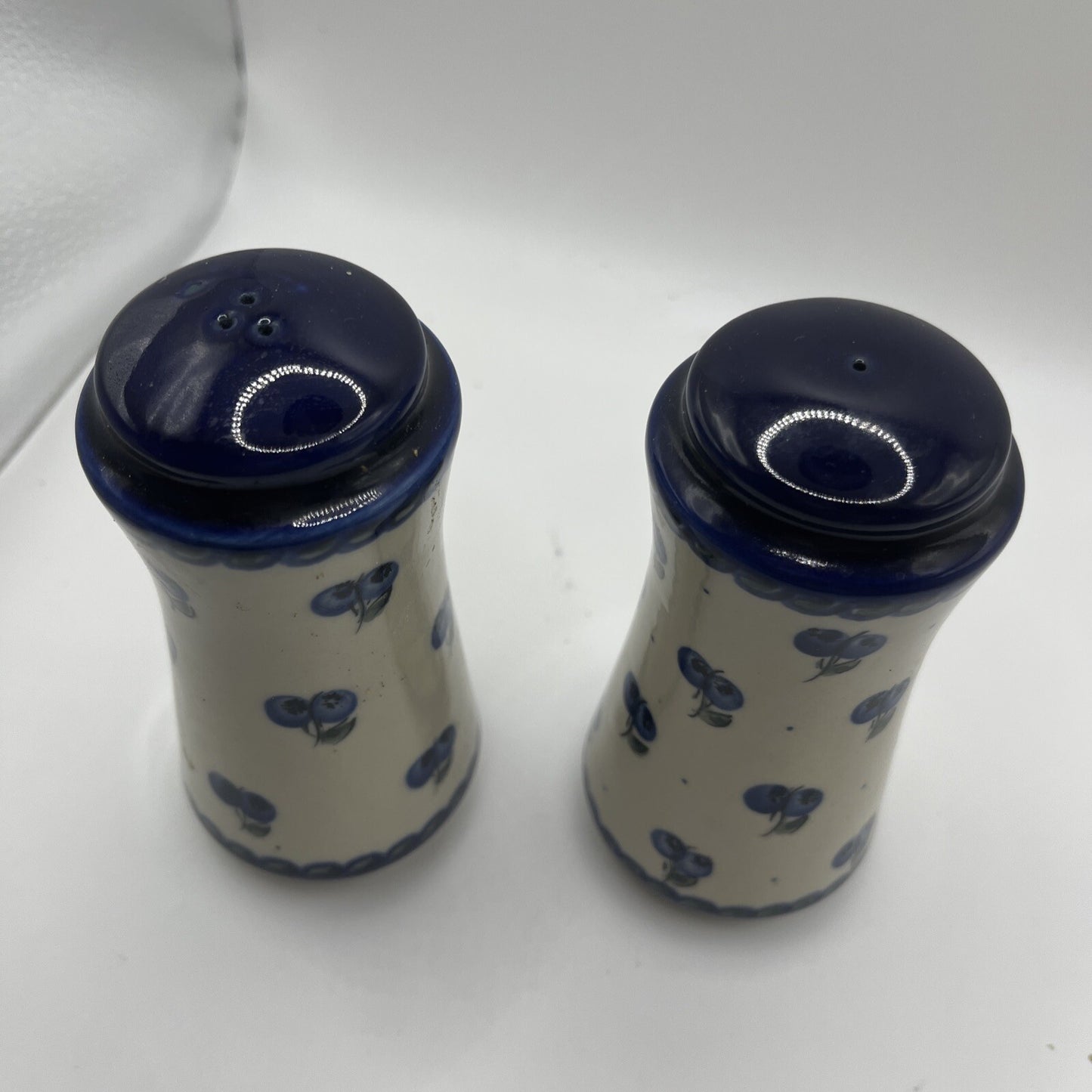 Sweet Figural Boleslawiec Polish Pottery Hand Painted Salt & Pepper Shakers