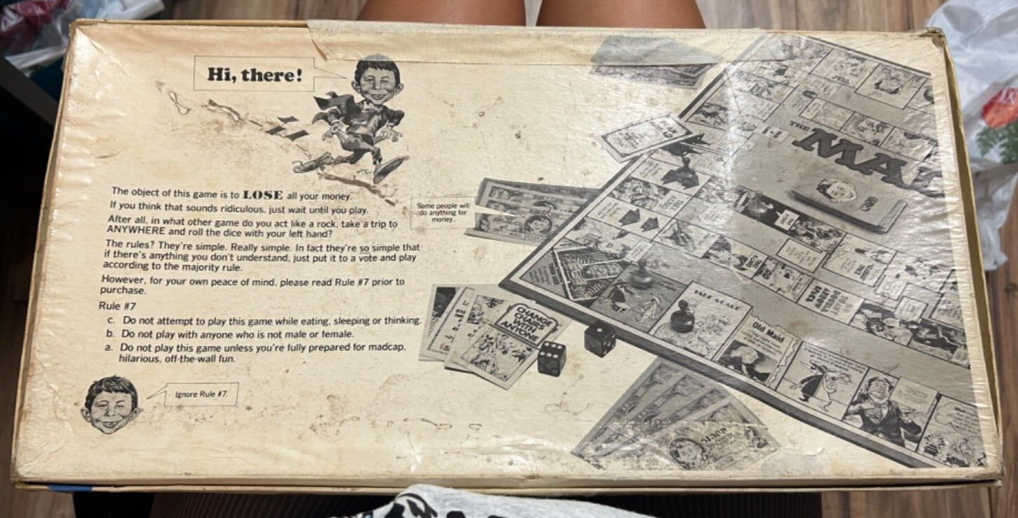 VINTAGE 1979 THE MAD MAGAZINE BOARD GAME PARKER BROS #124 USA