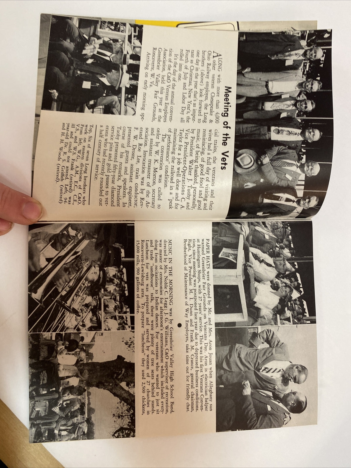 November 1955 TRACKS MAGAZINE CHESAPEAKE & OHIO RAILROAD RR TRAINS  