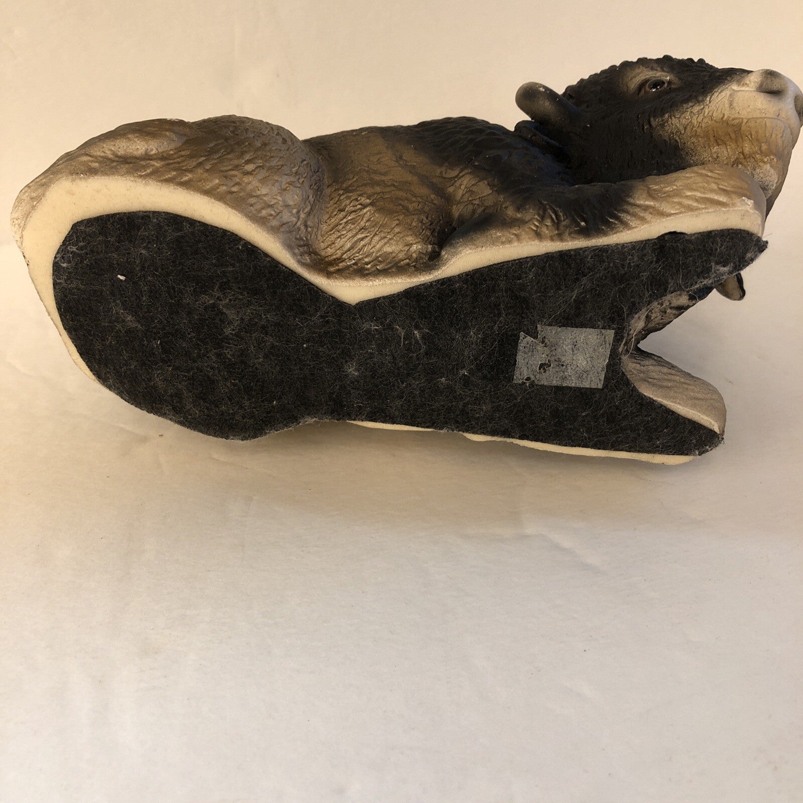 Bison Buffalo Laying Down 7" x 4" x 3" Western Americana Figurine Statue