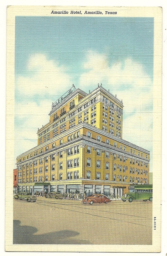 Amarillo Hotel Motel Texas TX Bus Cars People Yellow Post Card