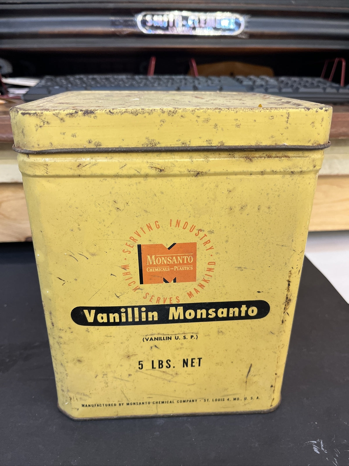 Vintage Monsanto Chemical Plastic 25 Pound Tin Vanillin Monsantofff