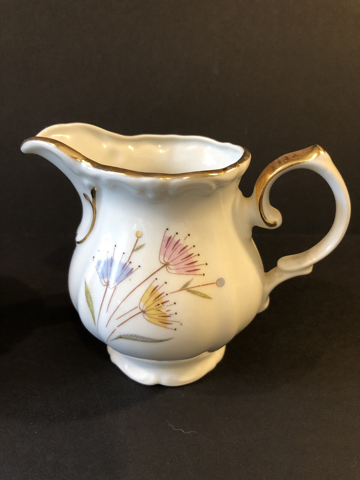 Creamer and Sugar Bowl Dishware Floral Design with gold color trim