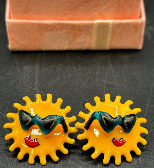 Vintage Lunch at The Ritz Vintage Latr Signed Jewelry Sun Shades