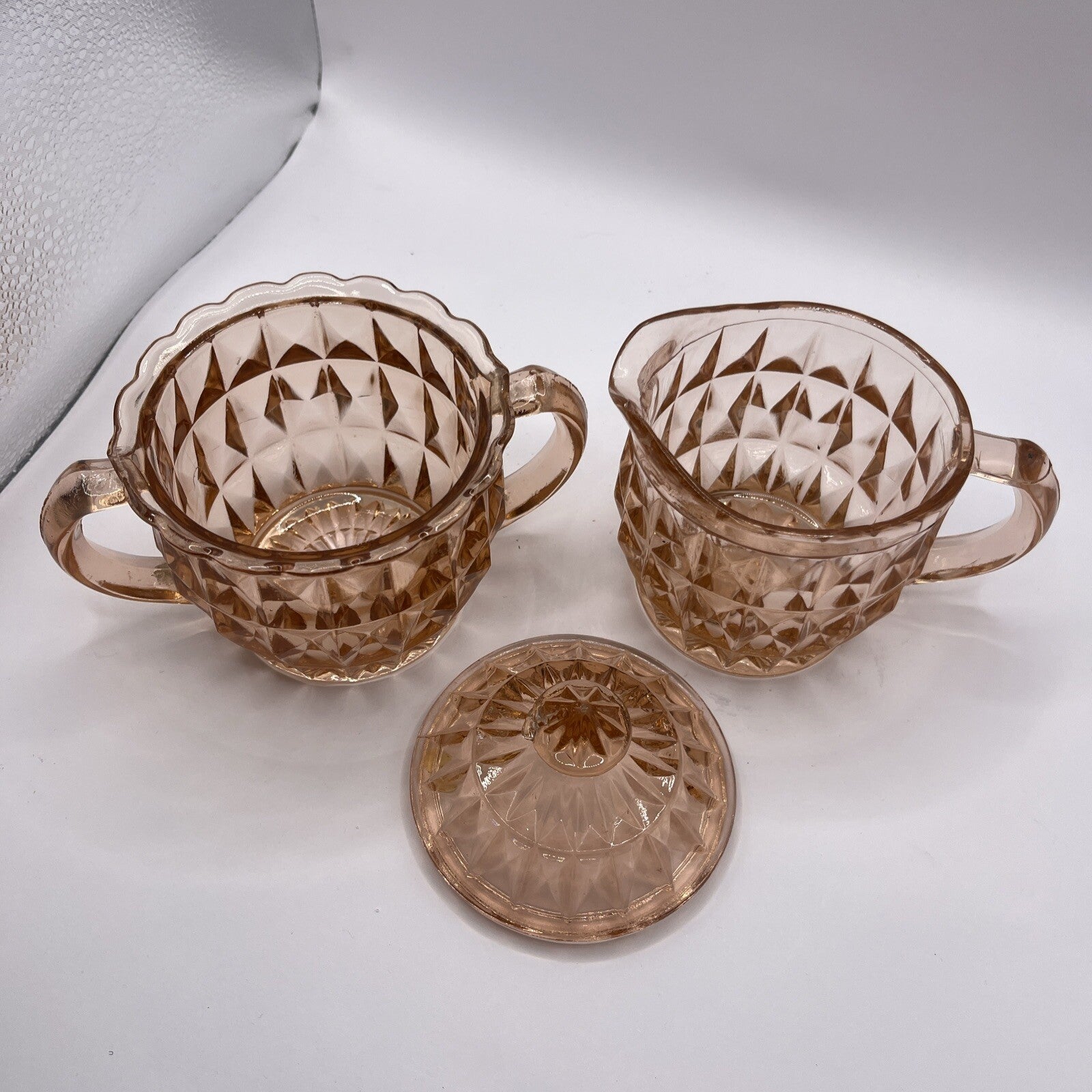 Vtg Pink Depression Glass Windsor Sugar Bowl With Lud Diamond