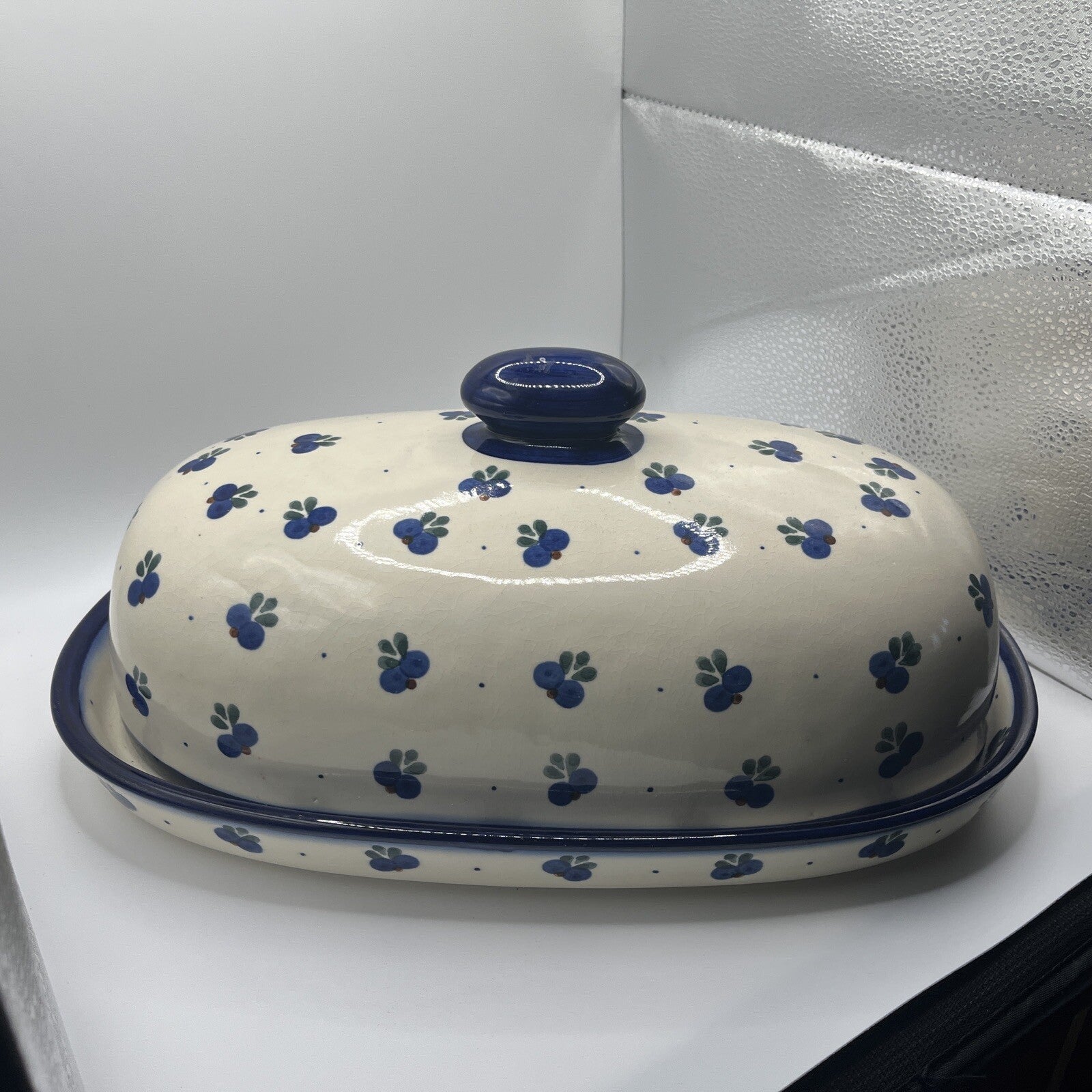 POLISH POTTERY covered Bread BOLESLAWIEC 14.5” X 8.75” Bottom  Lid 13” X  7.5”