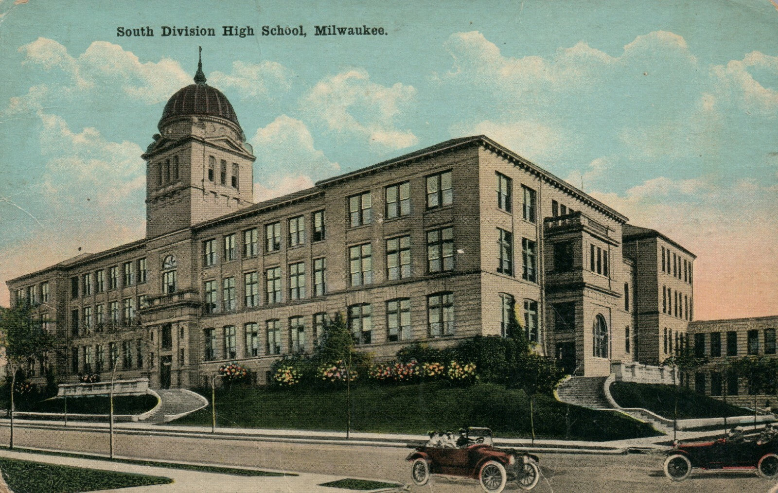 South Divison High School Milwaukee WIS Wisconsin Postcard