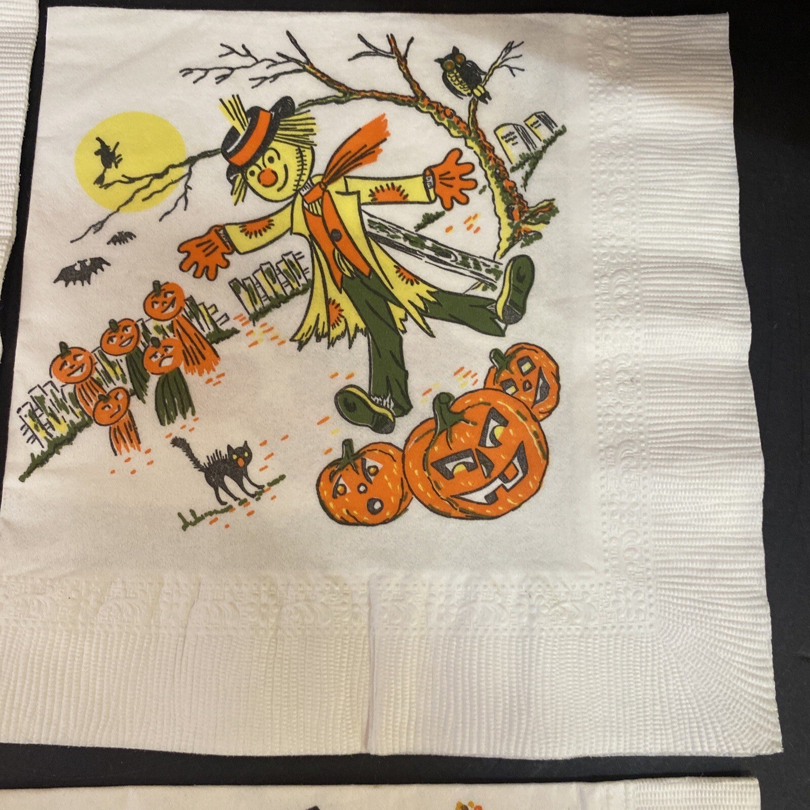 Vintage Orange HALLOWEEN PAPER NAPKIN Lot of 4 ALL WITCHES, Black cats, J.O.L