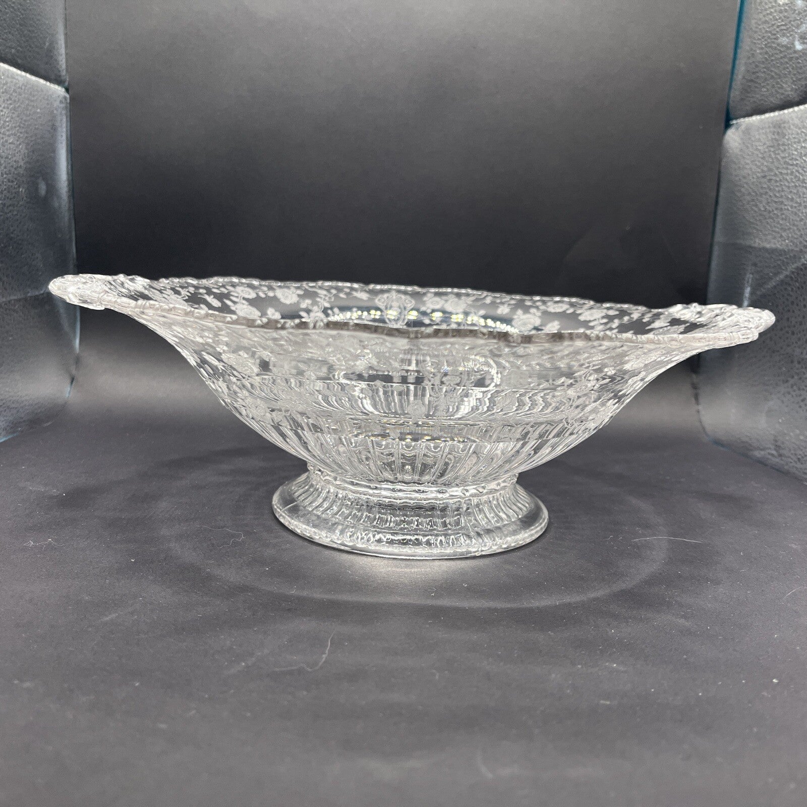 CAMBRIDGE GLASS CO  ROUND FOOTED CONSOLE BOWL - GRAY CUT FLORAL DECOR 10”