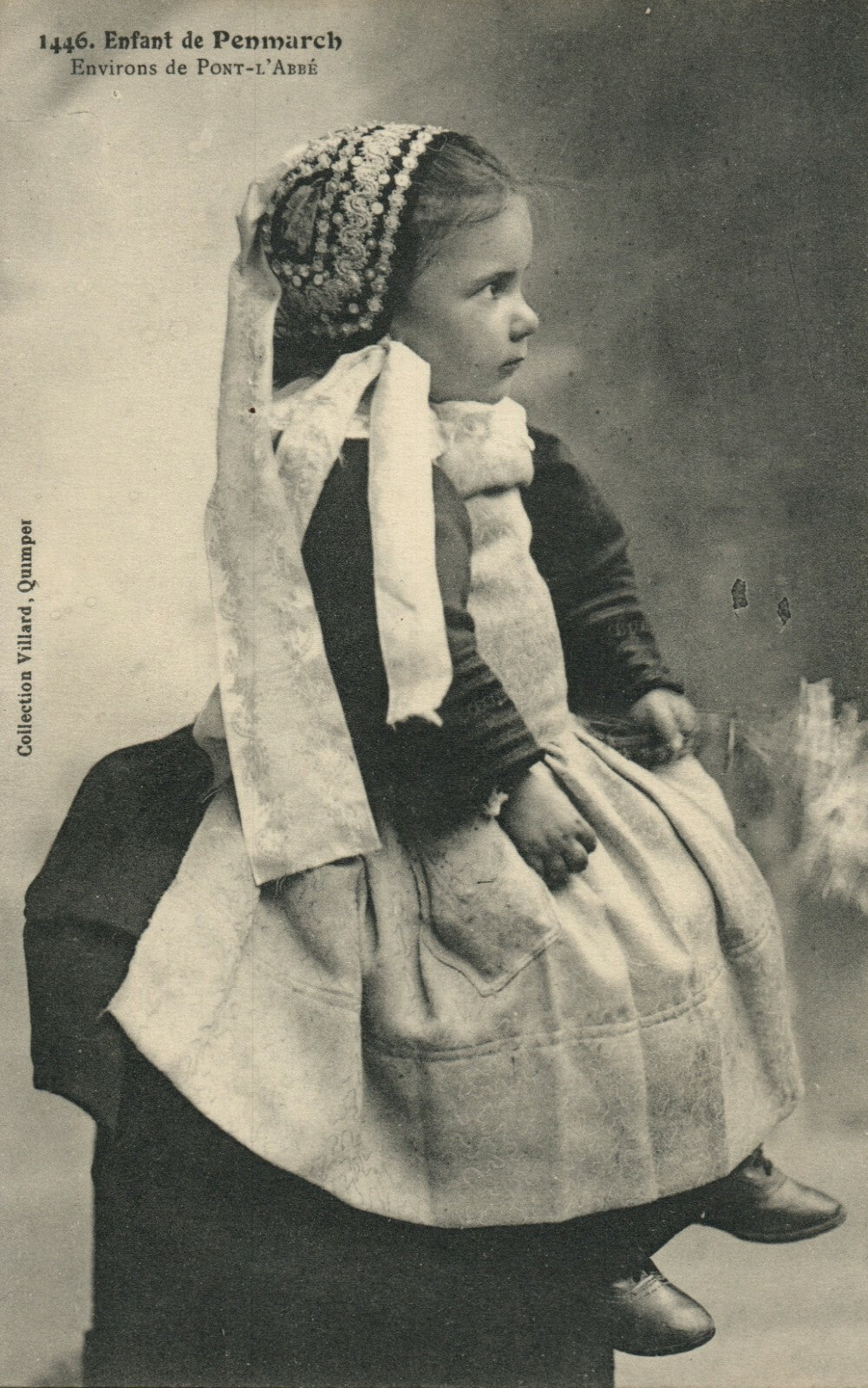 1446 Enfant de Penmarch Environs de Pont-Ll'Abbe French France Folklore postcard
