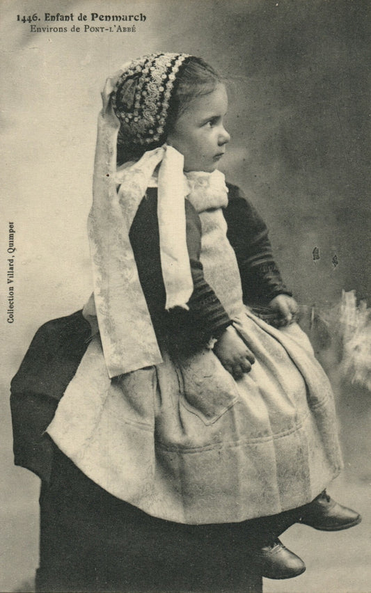 1446 Enfant de Penmarch Environs de Pont-Ll'Abbe French France Folklore postcard