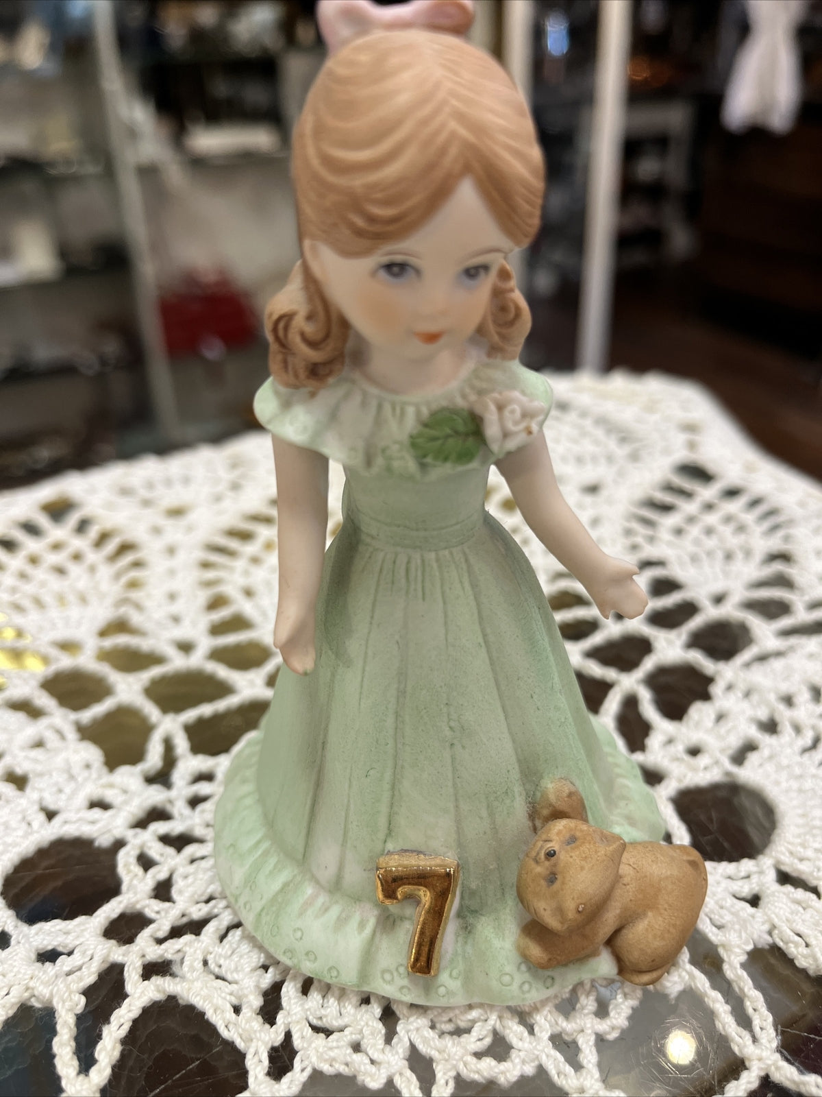 Enesco Growing Up birthday girls figurine blonde 7, cake topper