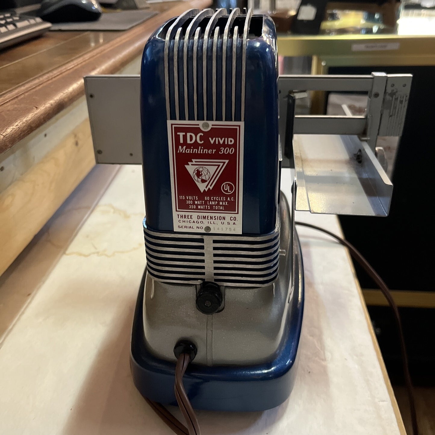 Vintage TDC VIVID Blue Slide Projector w/ Manual Mainliner 300 Three Dimension
