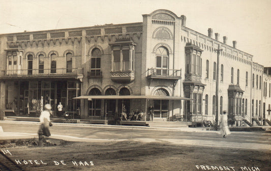  14 Hotel De Haas Fremont Michigan Mich MI Postcard RPPC 1911