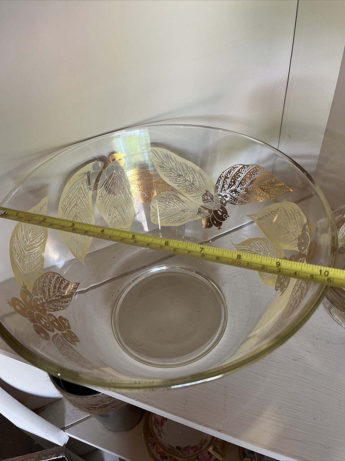 Vintage MCM Chip ‘n Dip Glass Salad Bowl Set Gold Leaf/Olive Design