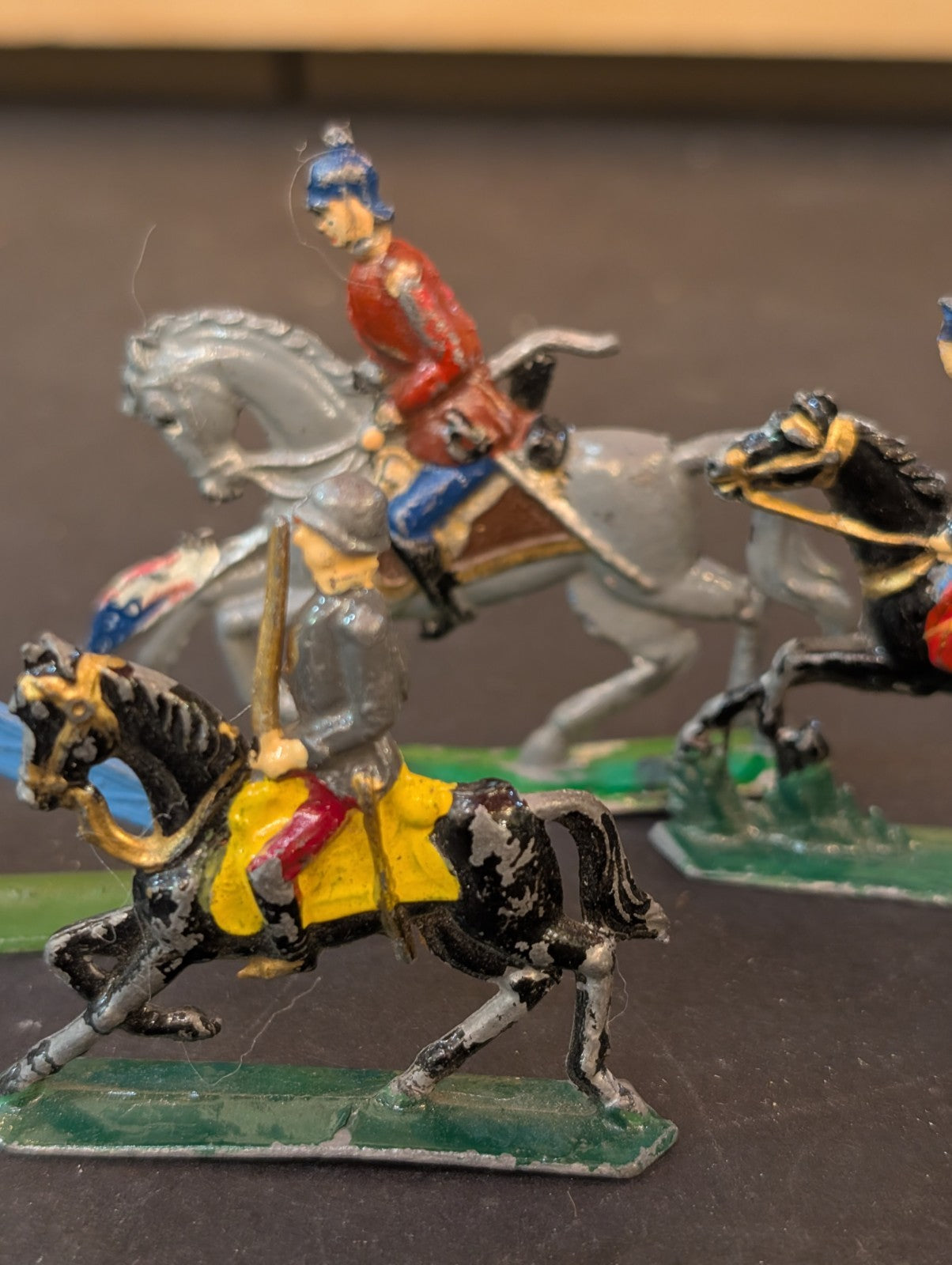 Vintage Lot Of 6 Mini Lead Toy Soldiers & Various Metal Toy Figure Mixed Lot