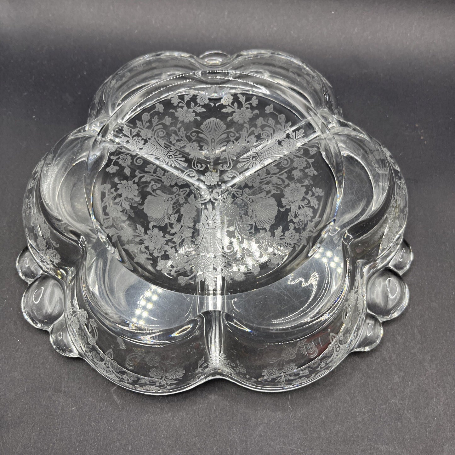 Duncan Miller FIRST LOVE 8" 3 Part Round Divided Relish Dish Etched Glass