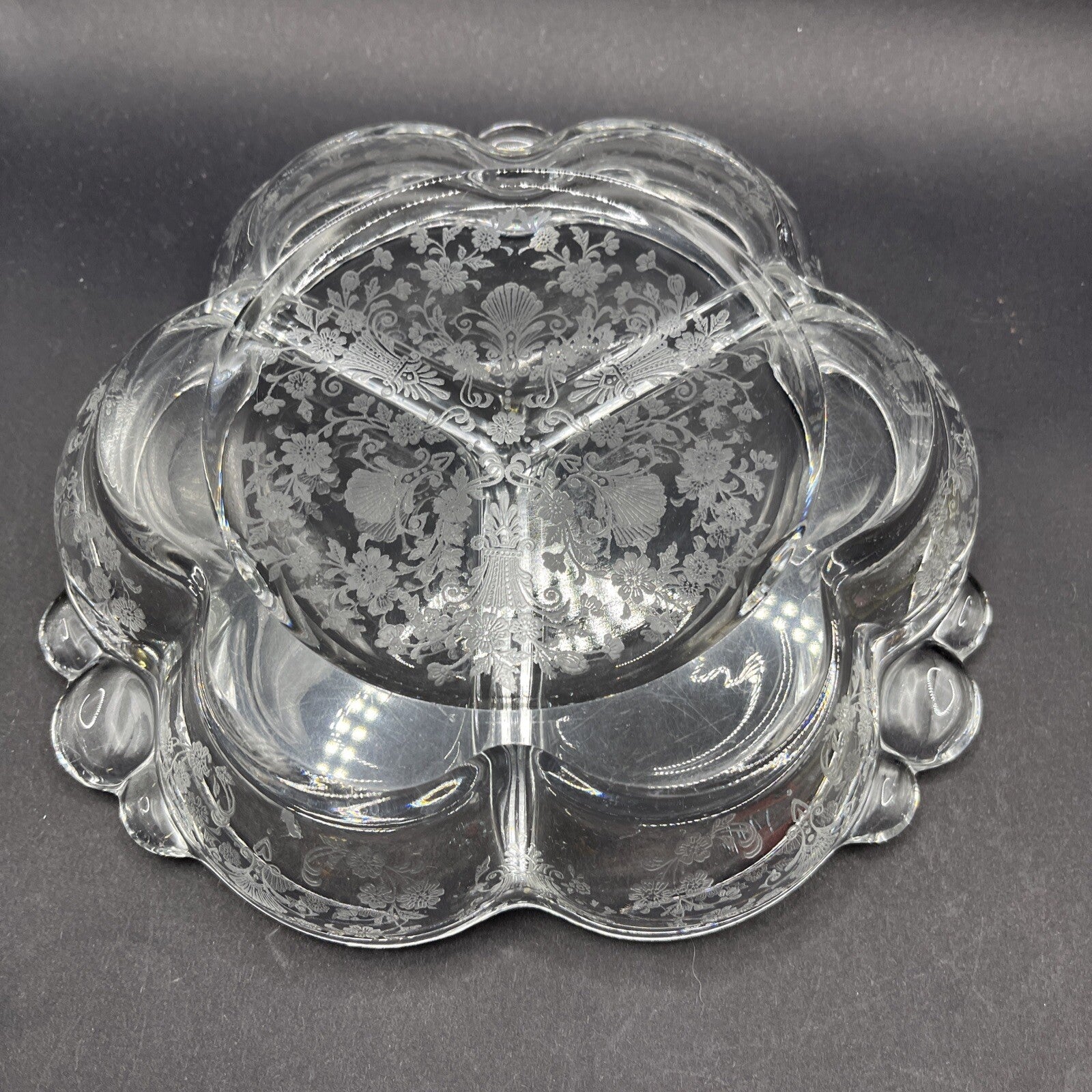 Duncan Miller FIRST LOVE 8" 3 Part Round Divided Relish Dish Etched Glass
