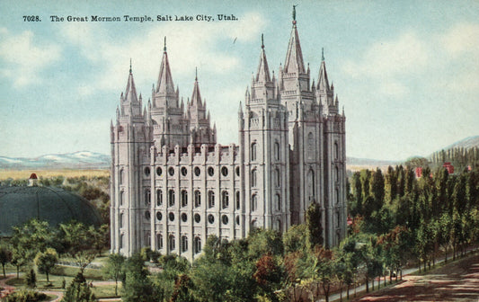 7028 The Great Mormon Temple Salt Lake City  UT Utah Postcard