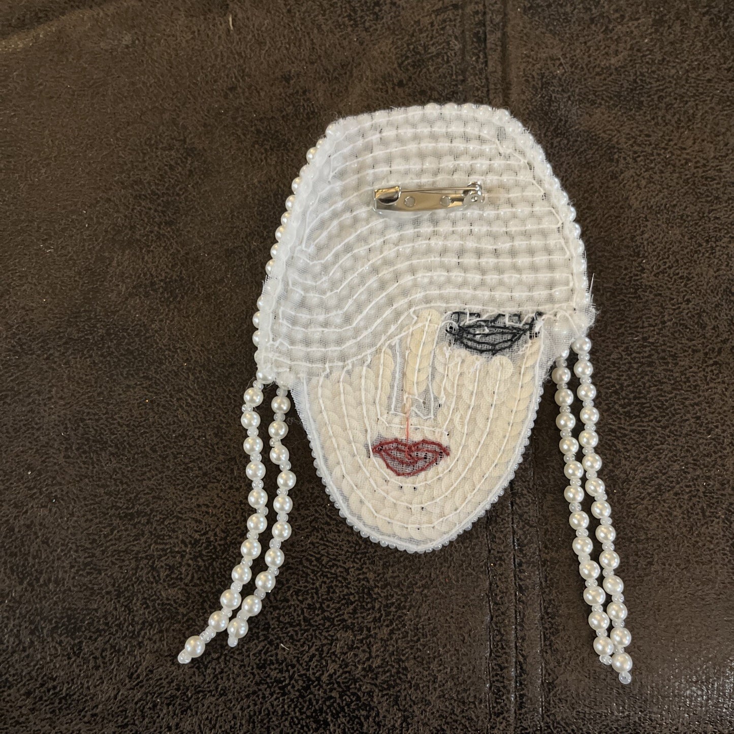 vintage handmade beaded brooch Pin Jewelry