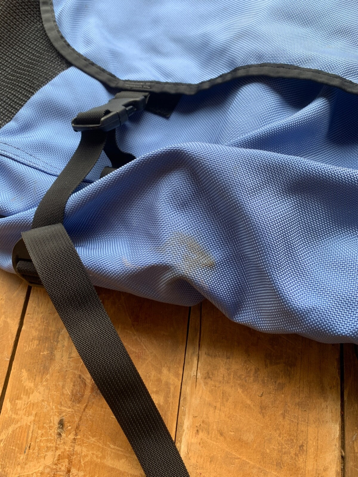 Vintage 90s Large Blue Vintage Patagonia Cross Body Shoulder Messenger Bag