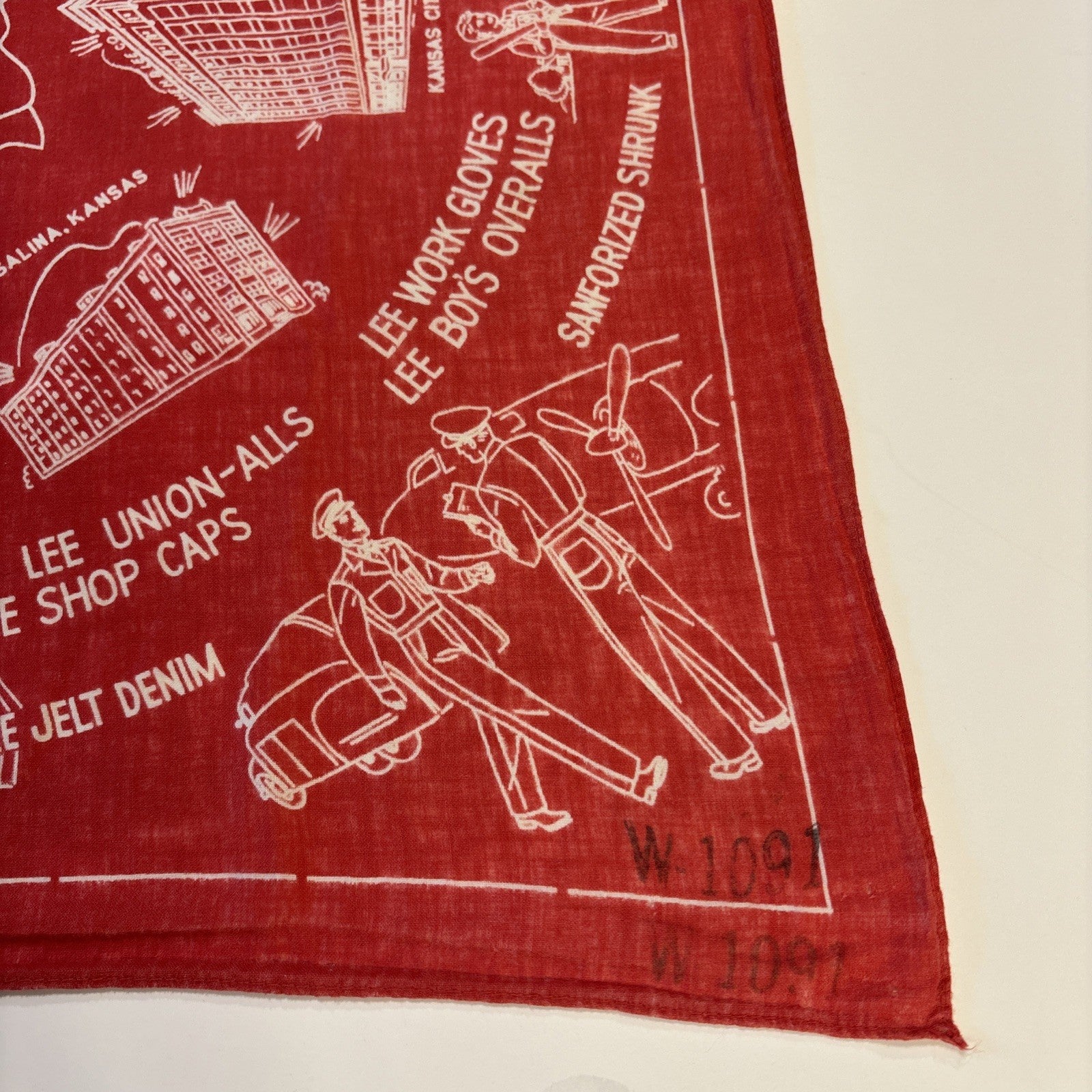 Lee Union Made Red Bandana 1950s Advertising Handkerchief 21-1/4" x 20-1/4"