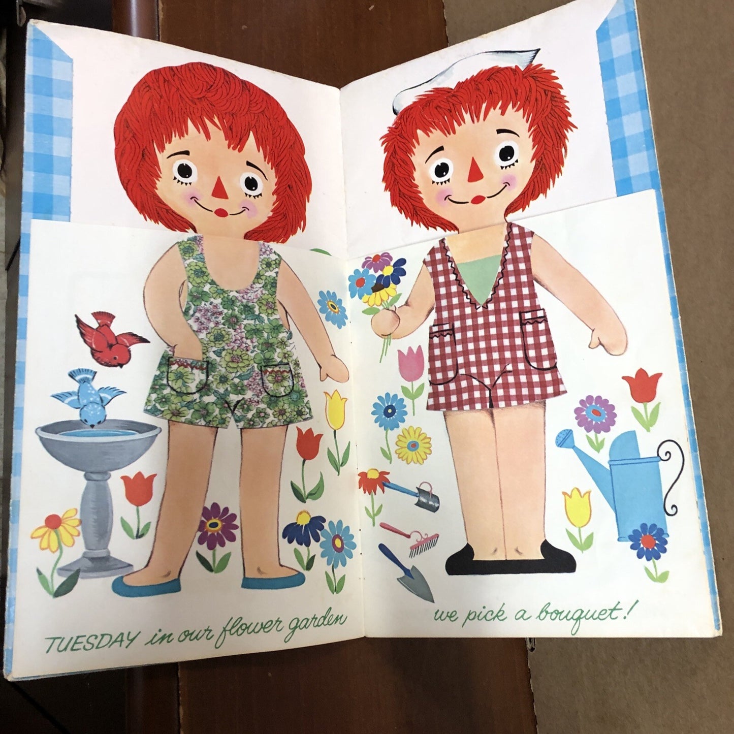 Vintage Raggedy Ann and Andy First Doll Book  - WHITMAN 1969 - "COLLECTIBLE"