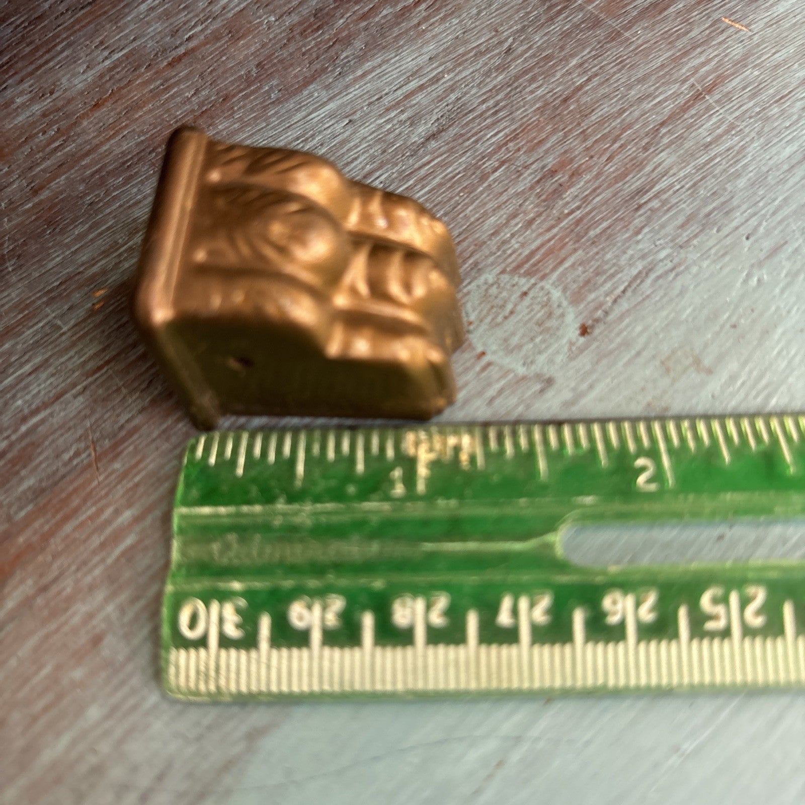 LOT OF 4 SMALL ANTIQUE BRASS 3-TOED CLAW FOOT SALVAGE