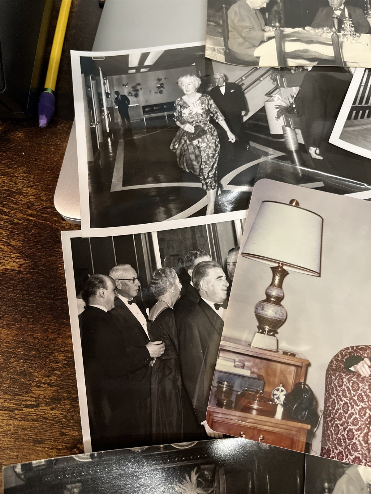 Lot of 12 Old Black & White Photos Vintage Photographs Of The Same People. WHO?