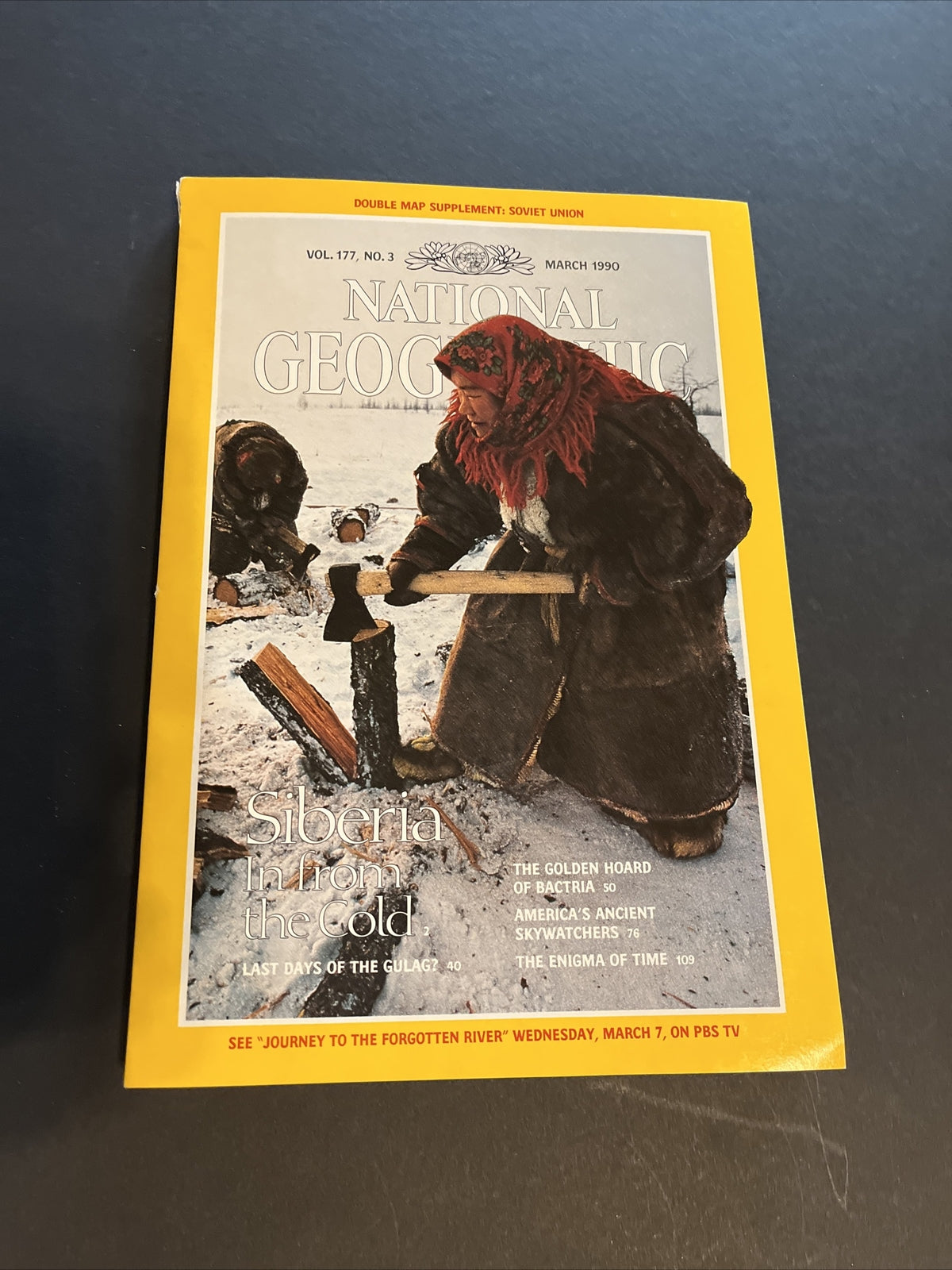 March 1990 National Geographic Magazine "Siberia In from the Gold" 