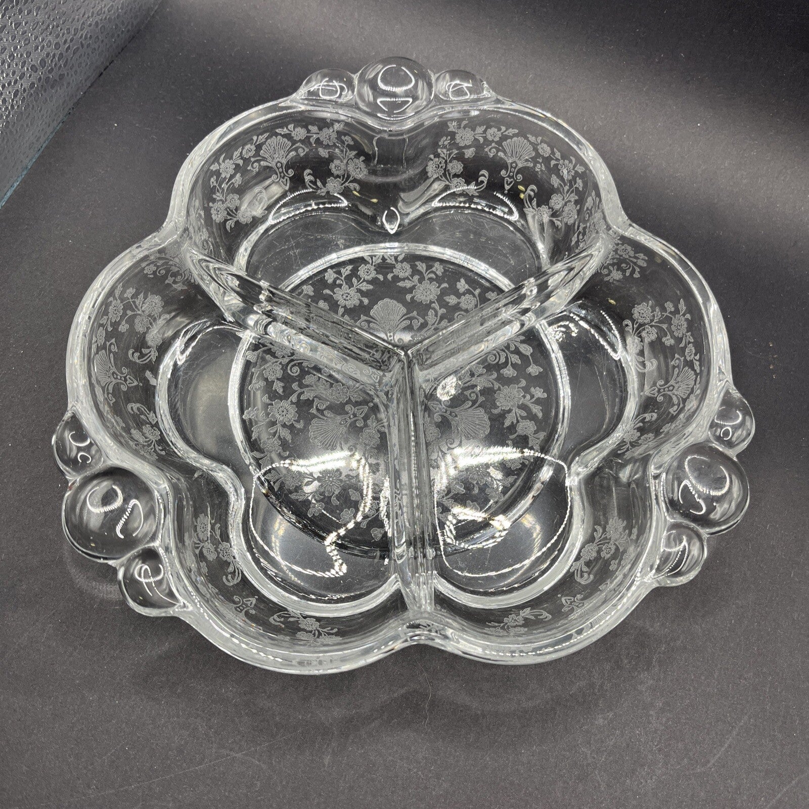 Duncan Miller FIRST LOVE 8" 3 Part Round Divided Relish Dish Etched Glass