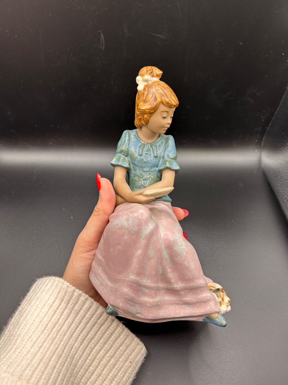 NAO Lladro 1024 "Girl's Best Friend" girl with puppy & milk GRES Finish Dog