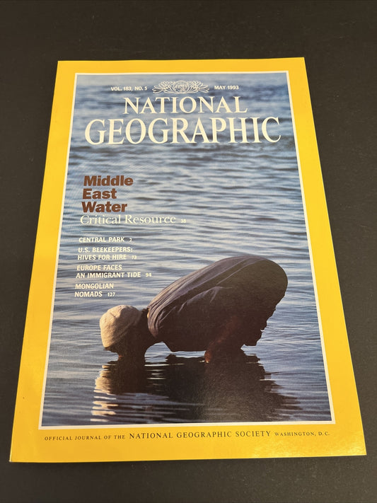 May 1993 National Geographic Magazine "Middle East Water: Critical Resource" 