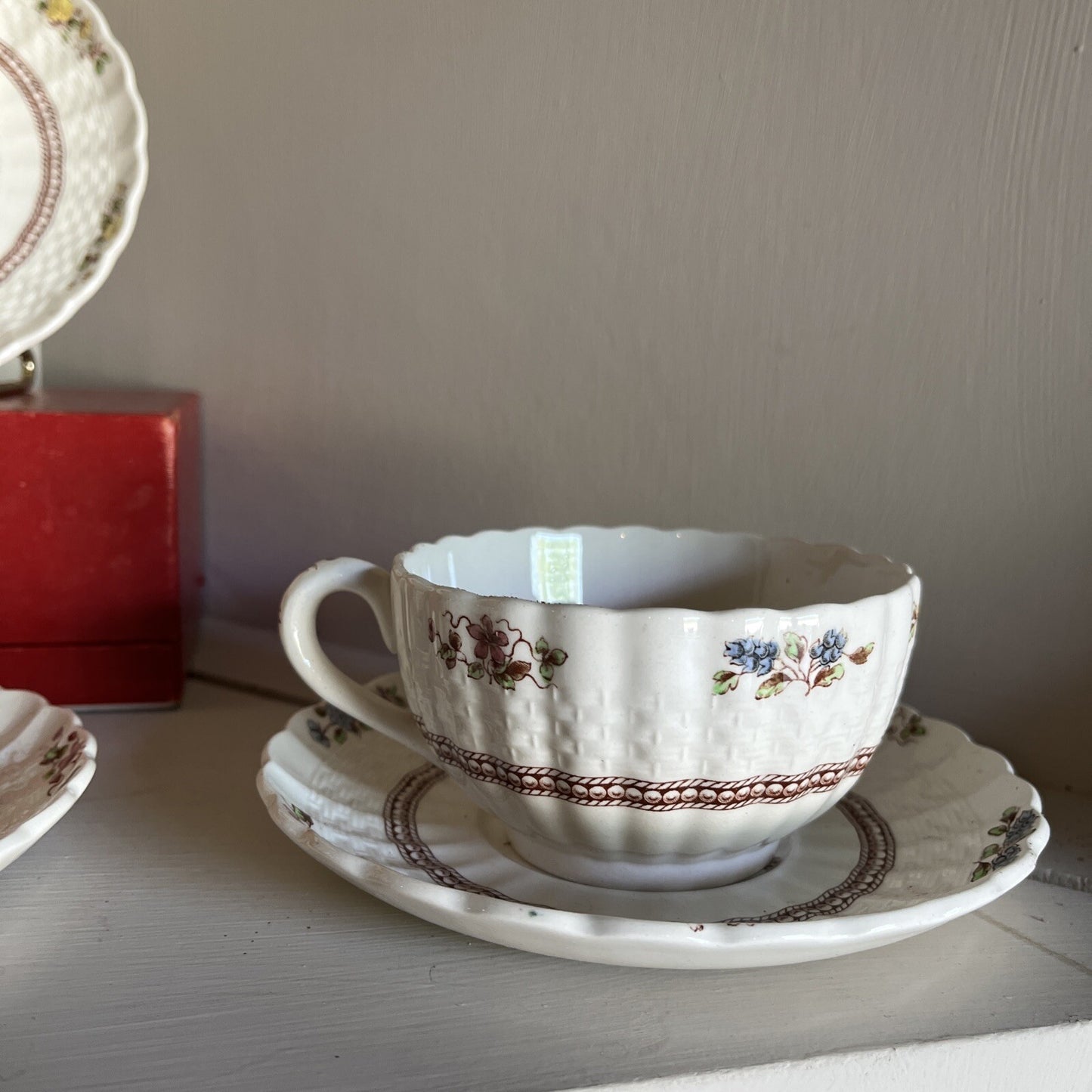 Spode Copeland England Rosalie Tea Cup & Saucer Set of 4 Vintage 