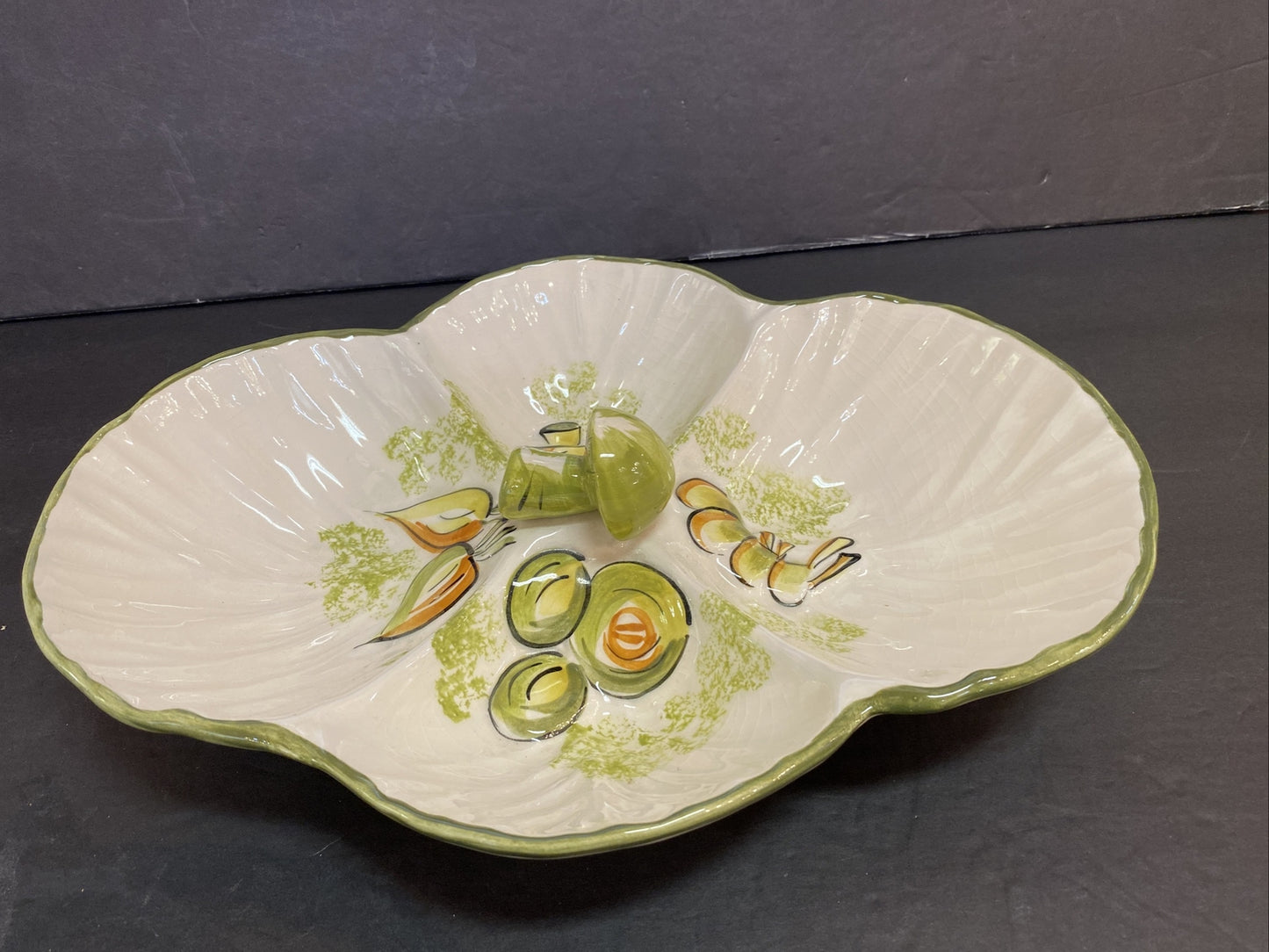 Vintage Los Angeles Potteries Mushroom Divided Serving Bowl #960 California USA